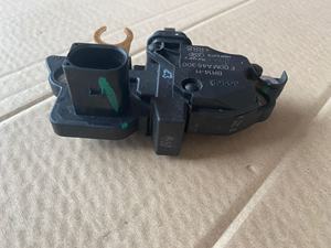 UNTUK BOSCH F00M144175 F00MA45300 14V REGULATOR ALTERNATOR ASLI SUKU CADANG MOBIL untuk AUDI A1 A3 A4 A6 - Product Image 3