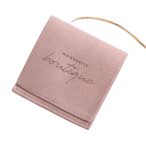 Pochette à bijoux en microfibre avec logo personnalisé imprimé, fermeture à bouton, pochette de rangement pour accessoires, sac en velours, sac à rabat pour colliers et boucles d'oreilles - Product Image 1