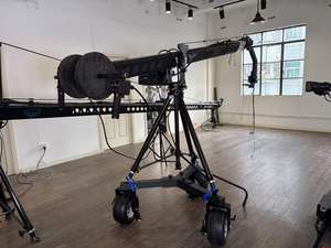 رافعة الكاميرا <span class=keywords><strong>Jimmy</strong></span> <span class=keywords><strong>Jib</strong></span> المثلثة 3-15 m ؛ ذراع الكاميرا للخدمة الشاقة للبث السينمائي والتلفاز • 3-15 متر - Product Image 2