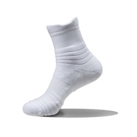 OEM Chaussettes de sport de haute qualité avec logo personnalisé Chaussettes de compression épaisses pour hommes Chaussettes de basket-ball pour hommes