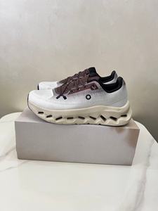 Nouvelles Chaussures de Sport et de Loisirs 2026 pour Hommes et Femmes : Tendance, Polyvalentes, Confortables, Légères et Respirantes - Product Image 3