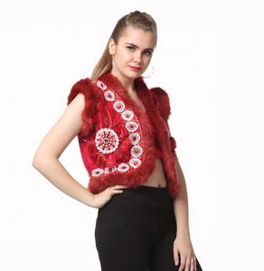 Chaleco Clásico Vintage Étnico Banjara Indio Tradicional Bordado a Mano para Mujer con Bordado Tribal Intrincado y Ribete de Piel - Product Image 2