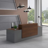 Mobilier de bureau moderne en bois Fourniture directe de bureau de réception de fabricants chinois pour l'usage de centre commercial d'hôpital d'hôtel