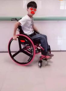 HEDY SW01 Fauteuil roulant sportif réglable en alliage d'aluminium ultra léger 15kg pour enfants handicapé<span class=keywords><strong>s</strong></span> handicapé<span class=keywords><strong>s</strong></span> - Product Image 3