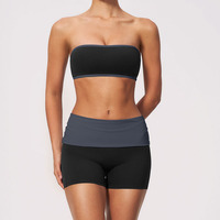 Ensemble de tenue de yoga 4 pièces, soutien-gorge de sport contrasté, débardeur respirant, short à séchage rapide, pantalon évasé, vêtements de sport pour femmes