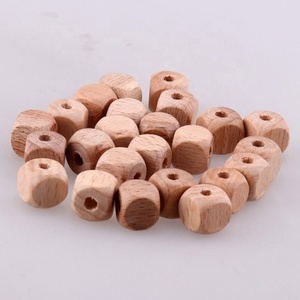 Perles <span class=keywords><strong>en</strong></span> <span class=keywords><strong>bois</strong></span> personnalisées DIY de 12 mm, couleur <span class=keywords><strong>bois</strong></span>, gravées au laser, lettres de l'<span class=keywords><strong>alphabet</strong></span> anglais, <span class=keywords><strong>en</strong></span> hêtre, carrées, avec trou - Product Image 5
