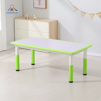 Chaise d'étude en plastique de luxe Offre Spéciale pour maternelle Table d'étude réglable pour enfants