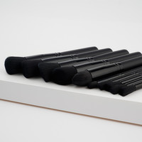 HMU Ensemble de 10 pinceaux de maquillage en bois synthétique vegan de haute qualité, entièrement noirs, personnalisés, à étiquette privée, Kabuki noir