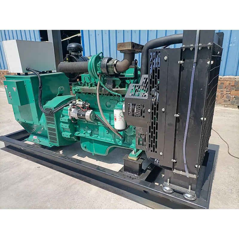 เครื่องกําเนิดไฟฟ้าดีเซลคุณภาพสูง Cummins 20kVA-500kVA เครื่องกําเนิดไฟฟ้าดีเซลเงียบพร้อมเครื่องกําเนิดไฟฟ้ากระแสสลับมาราธอน / สแตมฟอร์ด / เลรอย - โซเมอร์