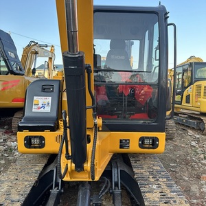 Excavatrice hydraulique XCMG XE60DA d'occasion, faible nombre d'heures de fonctionnement, petit équipement de chantier à vendre - Product Image 2