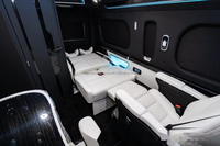 29-Zoll-Decken-TV Luxus-Autos itz und Schlafs ofa Kunden spezifisches Badezimmer für 2024 New Hiace