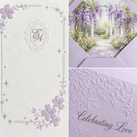Ensemble de cartes d'invitation de mariage personnalisées avec enveloppe, bordure gaufrée étoile lavande, monogramme et doublure motif jardin aquarelle