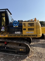 Excavatrice d'occasion Caterpillar CAT 325D2L d'origine, en excellent état, efficace et fiable, à vendre sur Arena Para Gatos