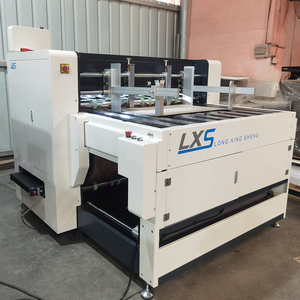 <span class=keywords><strong>Machine</strong></span> de découpe automatique de carton de haute précision contrôlée par PLC LS-1200F avec moteur, vitesse de 10 à 20 m/min pour la production de boîtes rigides - Product Image 4