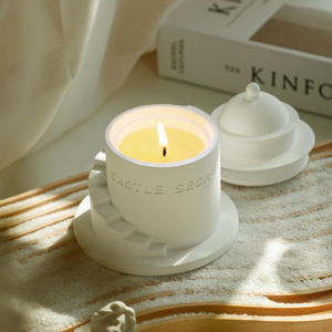Vela de Cera de Soja de Alta Gama con Aroma a Té para Niñas, Hecha a Mano, Moderna, Resistente al Fuego, con Diseño Creativo de Castillo de Yeso, para el Día de San Valentín - Product Image 1