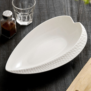 Vente flash - <span class=keywords><strong>Assiette</strong></span> à poisson en porcelaine <span class=keywords><strong>contemporaine</strong></span> de forme irrégulière pour les fêtes, les restaurants et les hôtels - Product Image 2