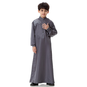 Color sólido <span class=keywords><strong>Haramain</strong></span> islámico Thobe para niños Oriente Medio musulmán niño manga larga bordado para Daffah Thobe Thawb para niños - Product Image 4