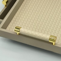 Plateau de rangement de bureau rectangulaire en cuir tressé style luxe léger pour hôtels de prestige et ensemble de boîtes à serviettes en papier spéciales