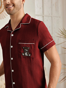 Pigiama da Uomo con Colletto a Risvolto, Maniche Corte e Pantaloni, Set 2 Pezzi, Abbigliamento da Notte Leggero e Morbido per <span class=keywords><strong>l</strong></span>'Estate - Product Image 4