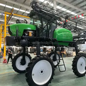 Machine de pulvérisation automatique de pesticides pour la pulvérisation agricole de pulvérisateur de ferme avec télécommande