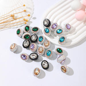2025 Venta caliente 19*25mm cuentas ovaladas cuentas de diamantes de imitación brillantes encantos Bling cuentas de arcilla suave para la fabricación de collares de pluma - Product Image 1