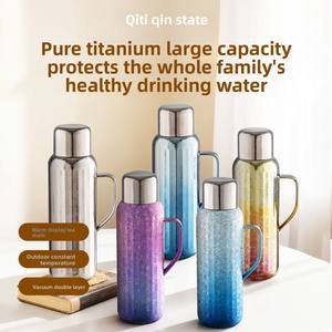 Bouteille isotherme QITI en titane pur avec poignée, garde les boissons chaudes/froides 24 heures, capacité de 800 ml, portable, idéale pour préparer du thé, pour une utilisation en extérieur et à la maison - Product Image 2