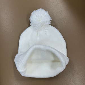 <span class=keywords><strong>Bonnet</strong></span> tricoté avec <span class=keywords><strong>pompon</strong></span>, vente en gros d'usine OEM, casquette à revers beige et blanche de haute qualité avec logo personnalisé, Gorras pour <span class=keywords><strong>homme</strong></span>, hiver - Product Image 6