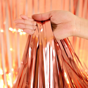 Rideau de fond en aluminium de 1x2m <span class=keywords><strong>avec</strong></span> pompons pour le Nouvel An chinois, les remises de diplômes, les fêtes de Pâques ; Décoration murale pour photomaton - Product Image 4