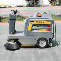 Balayeuse autoportée électrique 48V à batterie, nettoyeur industriel avec réservoir d'eau de 60L, contrôle de la poussière
