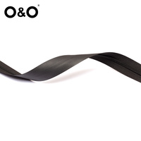 O & O Invisible Reverse Open-end Zipper Usine Vente en gros Fermeture à glissière étanche Ykkk Fermeture à glissière en nylon pour vêtement et accessoires de traitement