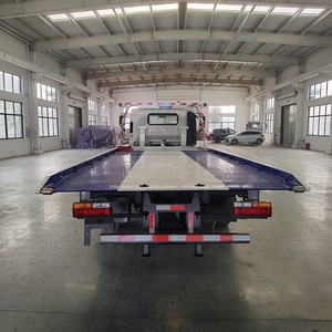 China Supplier Shacman 3 Ton <b>Flatbed</b> Tow <b>Truck</b> Wreckers Recovery Vehicle with Winch for Sale - Product Image 6
