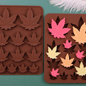HY Weed Leaf-Molde de silicona para Chocolate, bandeja para hornear dulces de hoja de arce - Product Image 6