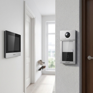 Kit Videocitofonico IP Hikvision DS-KIS604-S(C) per Villa con App Hik-Connect, Sistema Citofonico PoE con Scheda Hikvision Global - Product Image 5