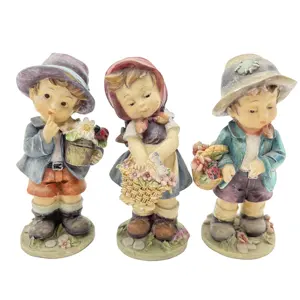 Pays Village Enfants Enfants Personnage Figurine pour Bébé Anniversaire Jouet Cadeau Conception Polyrésine Mignon Europe Folk Art 1/72 6*5*12 Cm