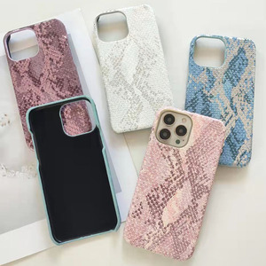 <span class=keywords><strong>Coque</strong></span> de téléphone de luxe motif serpent en feuille d'or pour <span class=keywords><strong>iPhone</strong></span> 17 Pro Max, compatible avec <span class=keywords><strong>iPhone</strong></span> 7, 8, X, XR, XS, <span class=keywords><strong>11</strong></span>, 12, 13, 14, 15, 16 Plus, 17 Air – Housse arrière - Product Image 3
