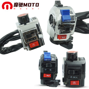 ชุดสวิตช์แฮนด์มอเตอร์ไซค์ Motochi สีดำและโครเมียม สำหรับดัดแปลง พร้อมปุ่มควบคุมแตร ไฟหรี่ และไฟหน้า - Product Image 1