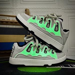 Chaussures décontractées unisexes tendance, chaussures de sport à cheville haute, chaussures de marche en plein air respirantes et antidérapantes, avec amorti - Product Image 2