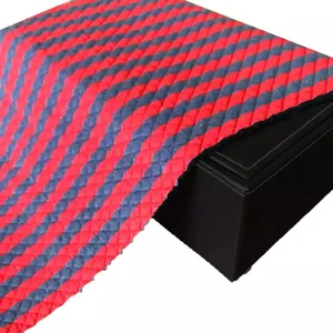Werkspreis Textil dicke strukturierte rote schwarze Streifen Druck gesteppt Polyester Strickstoff für Mantel