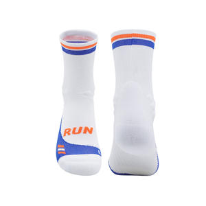 Chaussettes de sport en Nylon professionnel Marathon chaussettes de course Logo personnalisable hommes femmes respirant séchage rapide chaussettes de cyclisme - Product Image 6