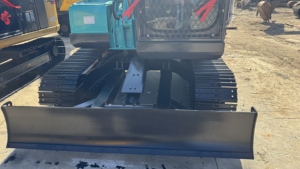 รถขุด Kobelco SK75-8 มือสองจากญี่ปุ่น สภาพดี 7 ตัน เครื่องยนต์ เกียร์ ปั๊ม PLC ราคาถูก มาตรฐาน EPA CE - Product Image 3