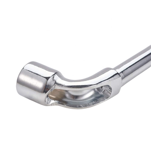 <span class=keywords><strong>Clé</strong></span> <span class=keywords><strong>à</strong></span> douille industrielle double embout en L réglable de 17 mm, chromée, 2000 lb-ft, 10 douilles allongées, 18 douilles métriques - Product Image 4