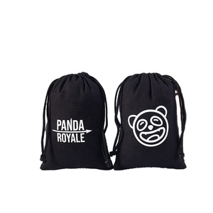 Sacs à cordon en toile recyclables personnalisés, noirs, en coton, pour l'emballage et le rangement, impression de logo, tailles personnalisables - Product Image 1