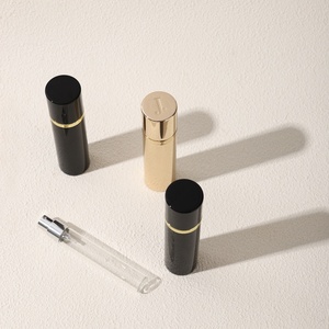 Atomiseur rechargeable <span class=keywords><strong>vide</strong></span> doré noir mat <span class=keywords><strong>de</strong></span> luxe <span class=keywords><strong>de</strong></span> 10ml Mini vaporisateur <span class=keywords><strong>de</strong></span> voyage portable petite bouteille <span class=keywords><strong>de</strong></span> <span class=keywords><strong>parfum</strong></span> en verre avec bouchon magnétique - Product Image 6