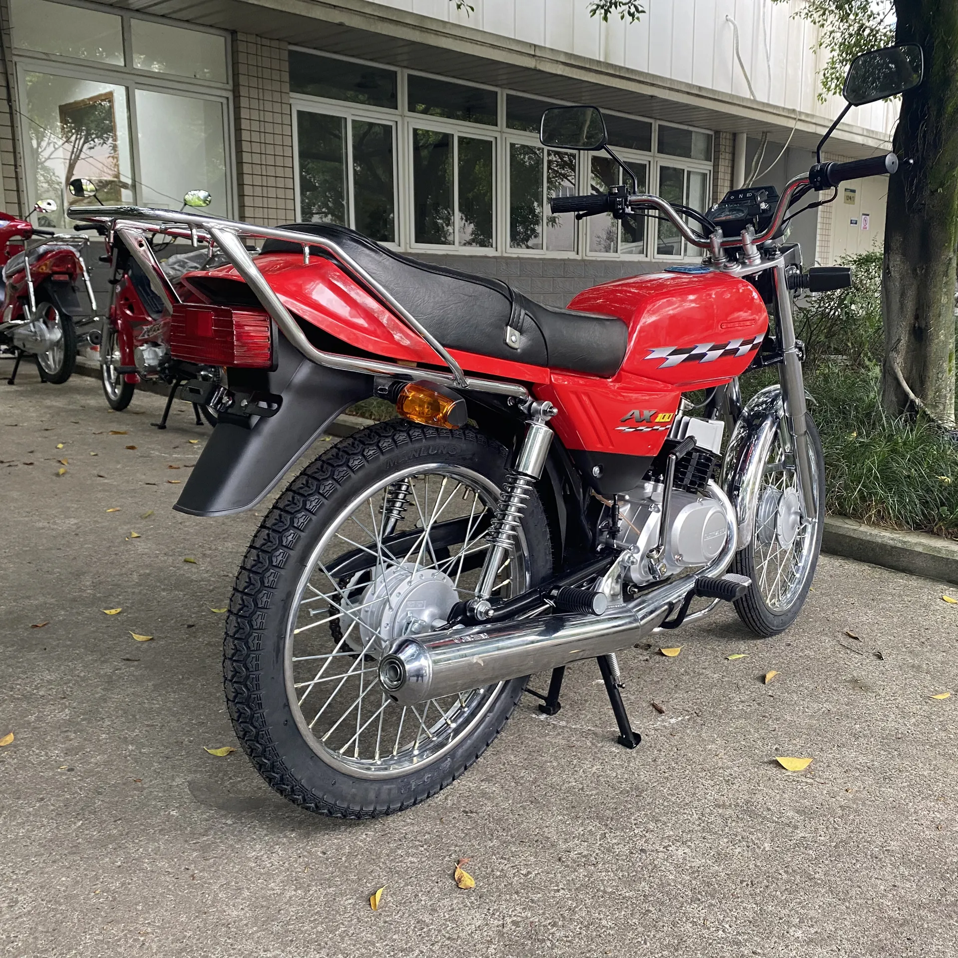 क्लासिक मॉडल AX100 100cc मोटरसाइकिल पेट्रोल मोटरसाइकिल 110cc मोटरसाइकिल