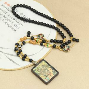 Kalung jimat <span class=keywords><strong>Tara</strong></span> Hijau Nepal kuno antik liontin patung Buddha dewa Buddha Tibet dengan warna eboni rantai manik-manik kayu - Product Image 6