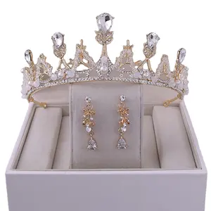 Popular Elegant Bridal Accessories Set Pearl Crystal Handmade Bridal Crown Earrings Jewelry Set For Women