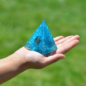 Natural Blue <b>Orgonite</b> Resin Crystal Pyramid | Reiki Healing Energy Generator | Handmade Chakra Pyramid for Home Decoration - Product Image 3