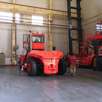 Chariot élévateur diesel contrepoids de 16 tonnes CPCD160, idéal pour le transport de bobines d'acier et la manutention de dalles lourdes