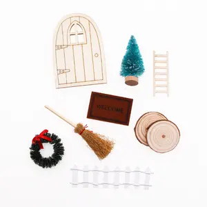 1:12 casa delle bambole puntelli da tiro in miniatura Mini porta elfo albero di natale scopa recinzione stivali da neve ghirlanda di natale Set modello