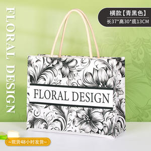 กระเป๋าผ้าแคนวาสพับได้แบบใช้ซ้ำได้ พิมพ์โลโก้แบรนด์ของตัวเองได้ ลายดอกไม้สีแดงสดใส สำหรับของชำร่วยงานแต่งงาน งานเทศกาล งานเฉลิมฉลอง - Product Image 3